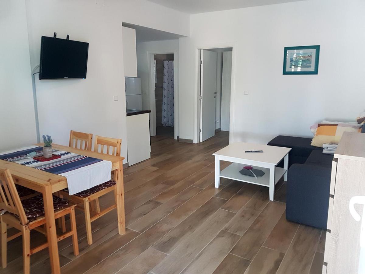 Villa Niva Vir Εξωτερικό φωτογραφία