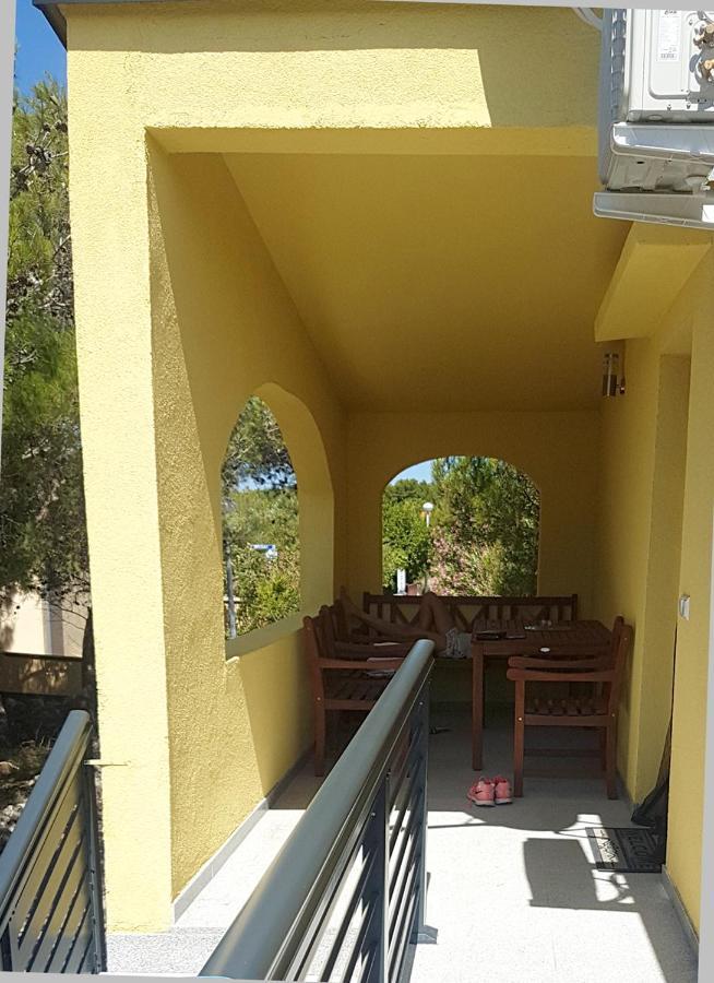 Villa Niva Vir Εξωτερικό φωτογραφία