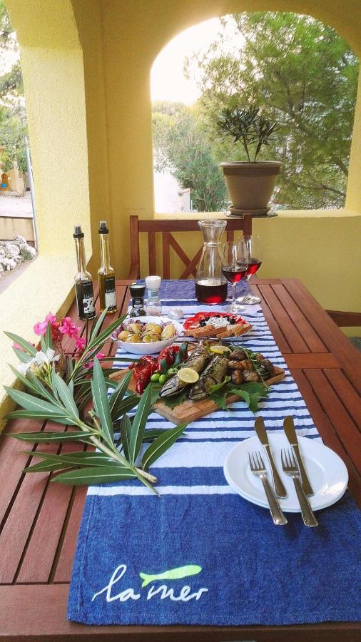 Villa Niva Vir Εξωτερικό φωτογραφία